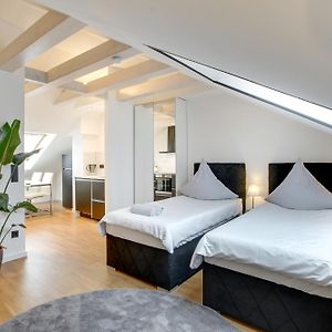 Deluxe Kamer met Twee Aparte Bedden